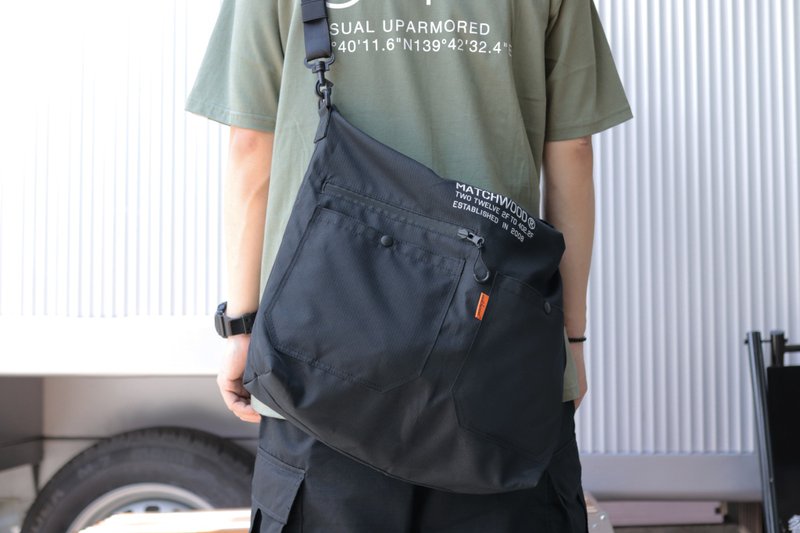 Tooling Waterproof Matchwood Tank Reusable(Tote)Bag Shoulder Shopping Bag Eco Bag - กระเป๋าถือ - วัสดุกันนำ้ 