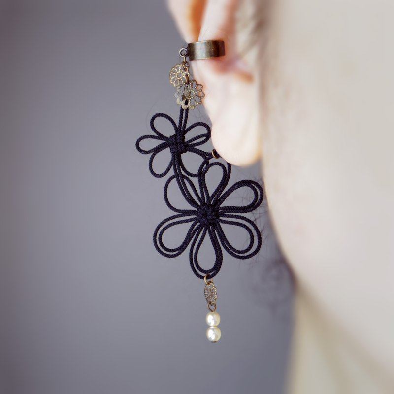 Katappo Ear Cuff Cocochi Balance - Earrings & Clip-ons - Other Metals Black