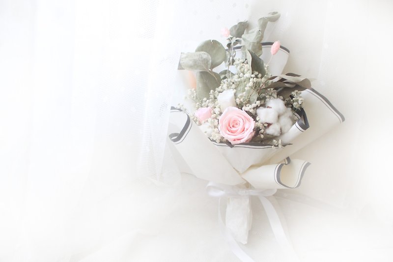 Textured Green Garden Bouquet · Elegant Powder Everlasting Rosette - Dried Flowers & Bouquets - Plants & Flowers Pink
