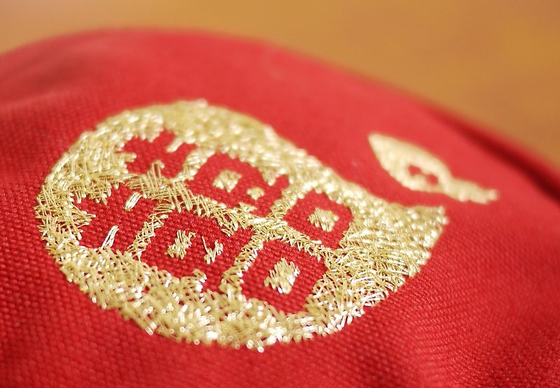 Gold thread double word bag 3 1000 embroidery change / storage package wedding small house exploration gift - กระเป๋าใส่เหรียญ - ผ้าฝ้าย/ผ้าลินิน สีแดง