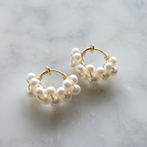 14kgf Freshwater Pearl wrapped earrings / pierced errings WHT