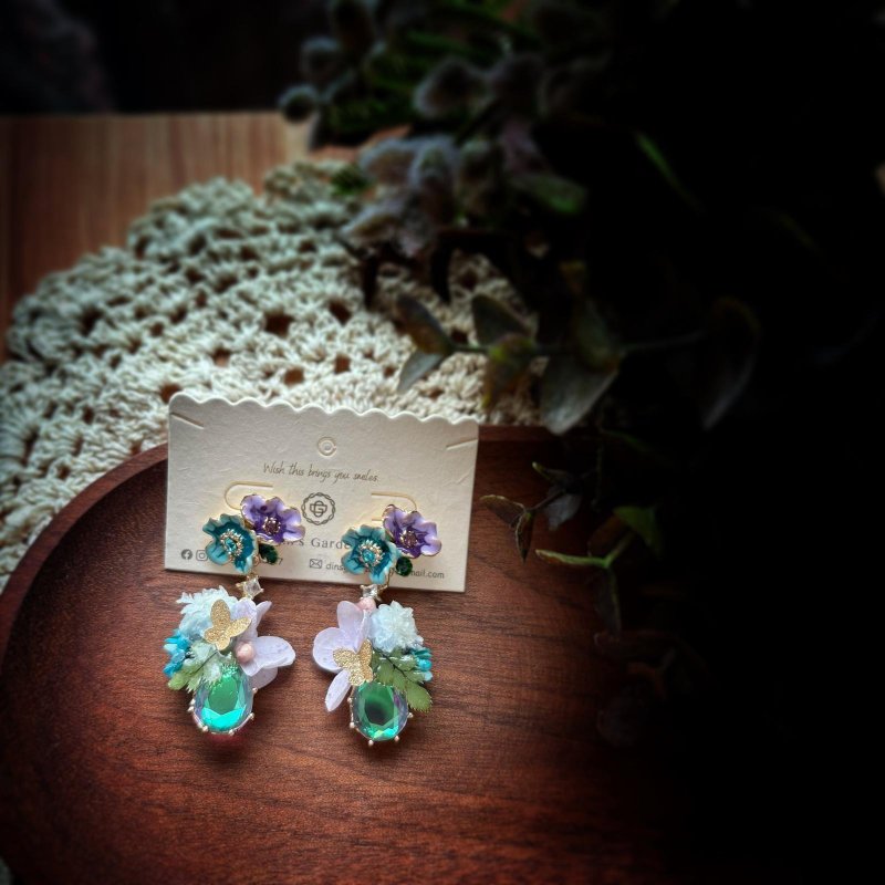 My garden-purple blue real flower rhinestone earrings - ต่างหู - พืช/ดอกไม้ สีน้ำเงิน