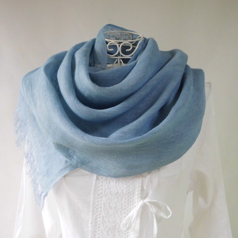 Natural indigo · boiling and soft, linen · wide stall · in color - ผ้าพันคอถัก - ผ้าฝ้าย/ผ้าลินิน สีน้ำเงิน