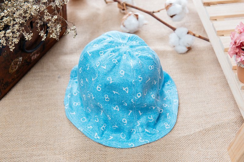 Taiwanese Reversible Handmade bucket hat  - หมวกเด็ก - ผ้าฝ้าย/ผ้าลินิน สีน้ำเงิน