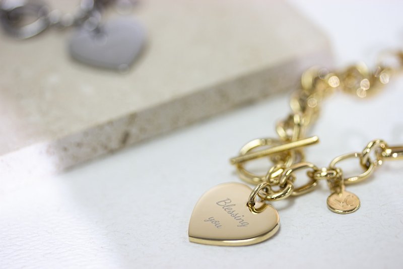 【Locked Heart】Customized Stainless Steel Heart-shaped Steel Plate Chain Necklace / Letter Name Day - Necklaces - Stainless Steel Gold