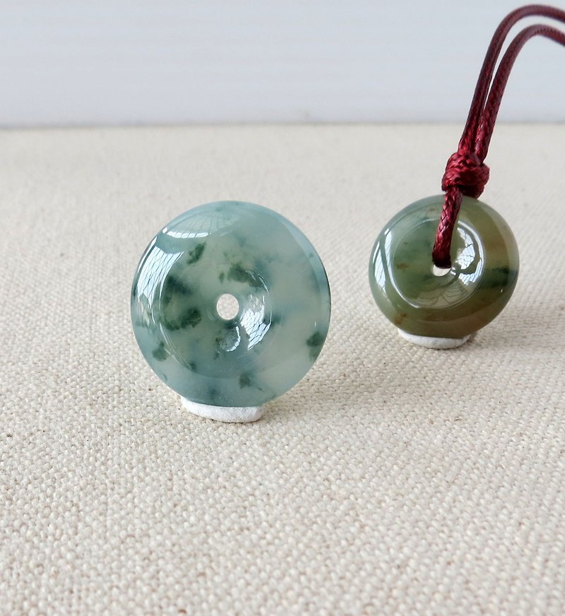 [Ping An‧ Ruyi] Ice floating flower lucky buckle jade Korean Wax thread necklace*HGB4*Lucky, avoid evil - Long Necklaces - Gemstone Green