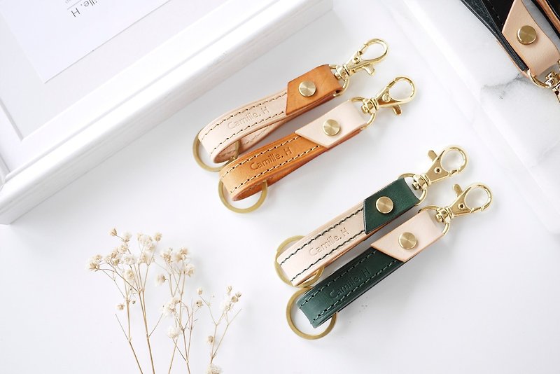 Fast shipping丨Two pieces of cow leather Bronze keychains丨Customized embossing丨Valentine's Day gift - ที่ห้อยกุญแจ - หนังแท้ สีดำ