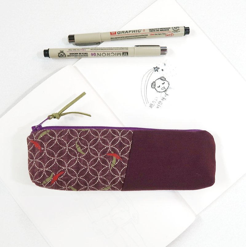 不多 少筆控的筆袋 辣椒 - 鉛筆盒/筆袋 - 棉．麻 紫色