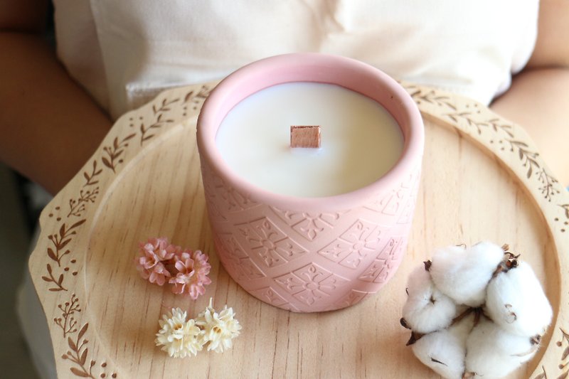 EVA LIST Series_ NO.5 Dreaming Years Fragrance Container Candle Pure Natural Soy Wax - เทียน/เชิงเทียน - ขี้ผึ้ง 