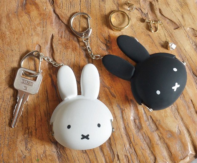 miffy ミッフィー うさぎシリコーンマウス ゴールドチャーム 小袋（全2 