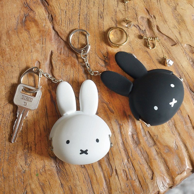 miffy Silicone mouth gold charm small bag (two colors) - ที่ห้อยกุญแจ - ซิลิคอน ขาว