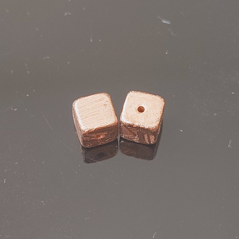 天鐵單珠 (方珠-6mm-玫瑰金色) - 金工/飾品 - 其他金屬 金色
