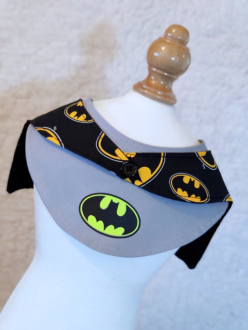 Unique Handmade HK Batman.蝙蝠俠 造型 寵物圍巾/頸飾