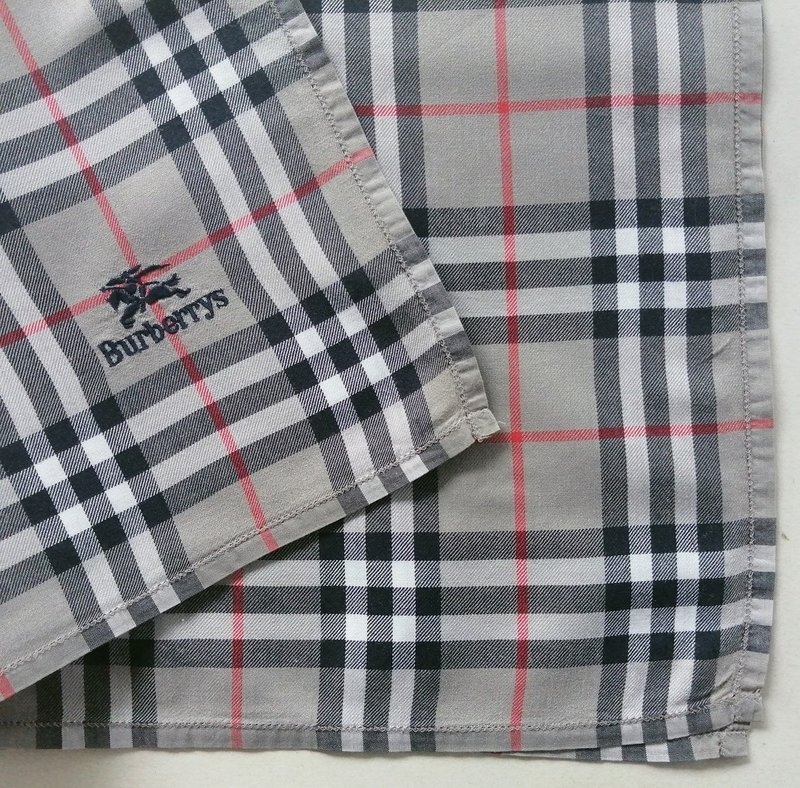 Burberry Vintage Handkerchief Check Yellowish Gray 18 x 17 inches - 手帕 - 棉．麻 灰色