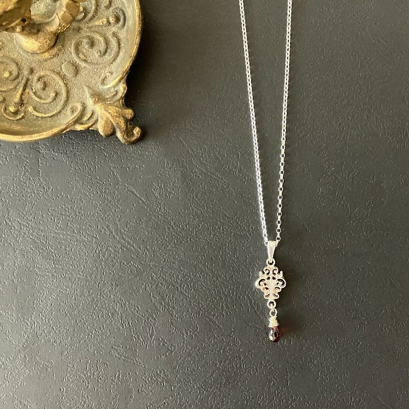 silver leaf - garnet - Necklaces - Gemstone Red