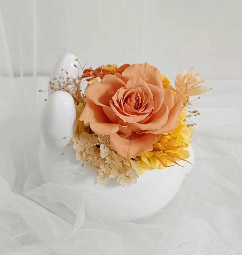 Autumn Rabbit Soaring Eternal Preserved Flower Arrangement - Birthday, Wedding Bouquet, Graduation, Teacher Appreciation Gift - Dried Flowers & Bouquets - Plants & Flowers Orange