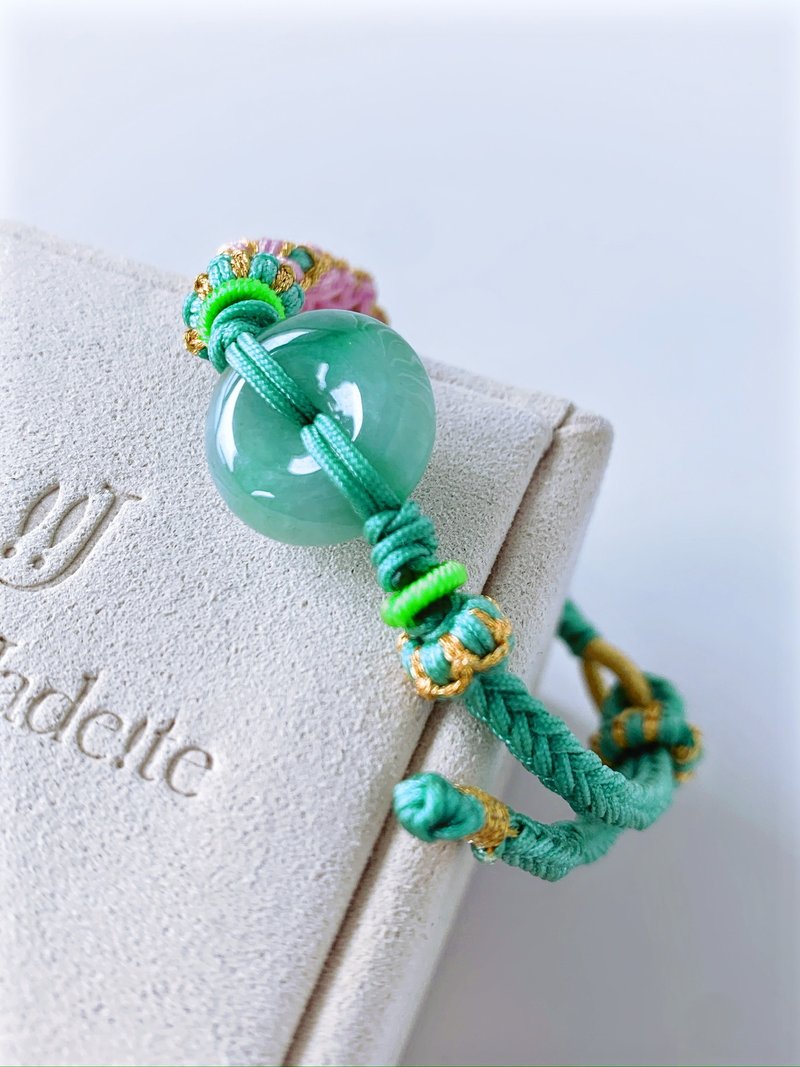 Natural Burmese Jadeite A Jade Green Safety Buckle Adjustable Bracelet Energy Stone - สร้อยข้อมือ - หยก หลากหลายสี