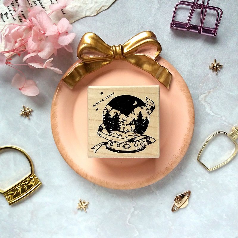 Bunny Winter Love Crystal Ball - Single Maple Seal - Stamps & Stamp Pads - Wood 