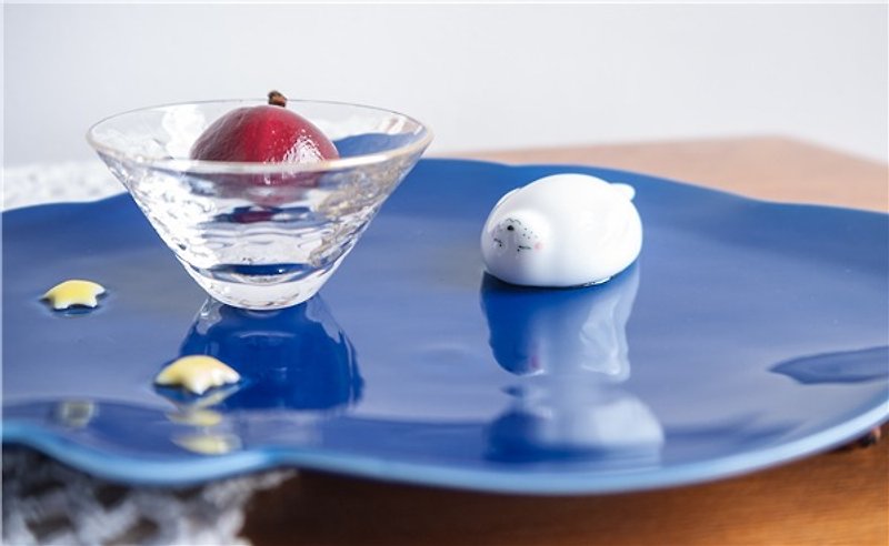 Three shallow ceramic | Original glutinous rice dumpling (Ji blue) and dessert saucer pure hand-painted creative birthday gift - แก้วมัค/แก้วกาแฟ - เครื่องลายคราม 