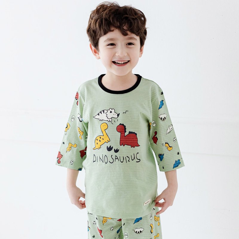 [New Product] The Daily Life of Dinosaurs-Light Breathable Air Jacket Three Quarter Sleeves Korean Children's Clothes TheMinou-T59507 - เสื้อยืด - ผ้าฝ้าย/ผ้าลินิน สีเขียว