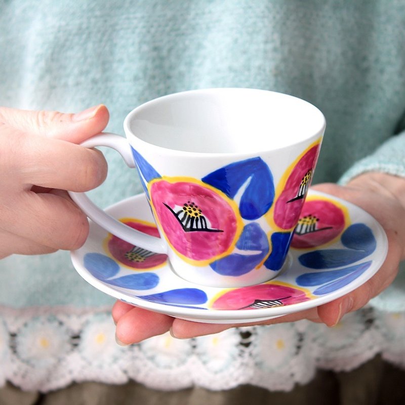 Smile Camellia (Rose Pink) Cup & Sosa - จานเล็ก - เครื่องลายคราม สึชมพู