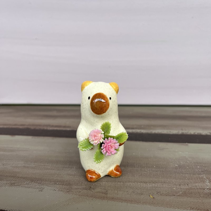 A Lu 小熊小擺飾/禮物/小花器/手做手繪/僅此一件 - 擺飾/家飾品 - 陶 多色