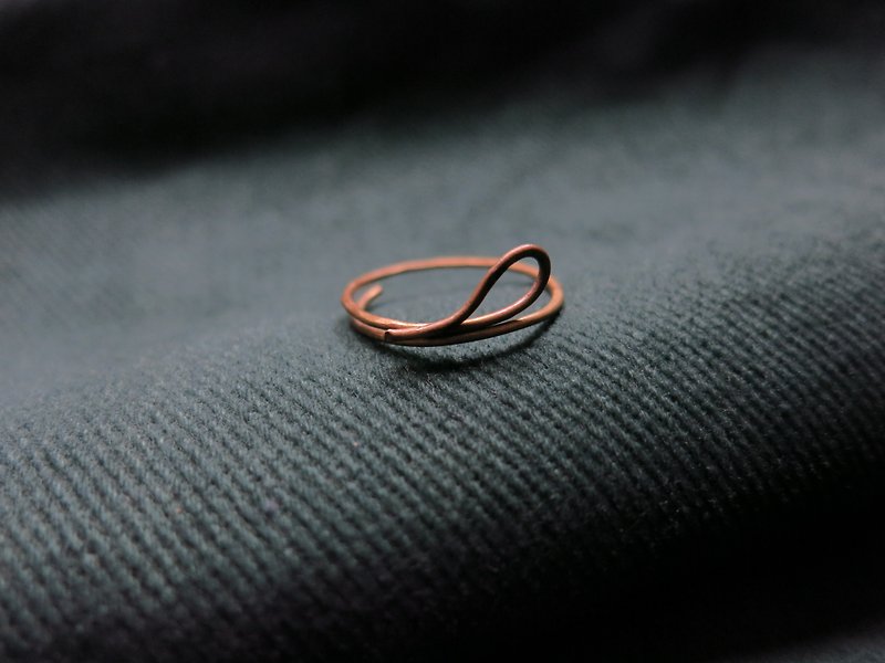 一個迴旋  戒指 - 戒指 - 銅/黃銅 金色