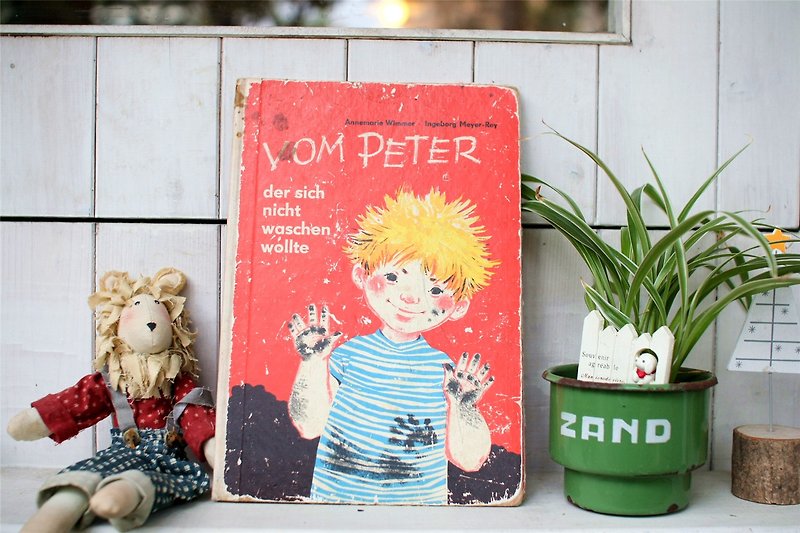 【好日戀物】德國vintage 收藏經典童書VOM PETER/聖誕紅色禮物/拍攝道具 - 其他 - 紙 紅色
