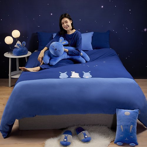 YVONNE COLLECTION以旺傢飾 夜空兔 加大被套+枕套三件組-午夜藍