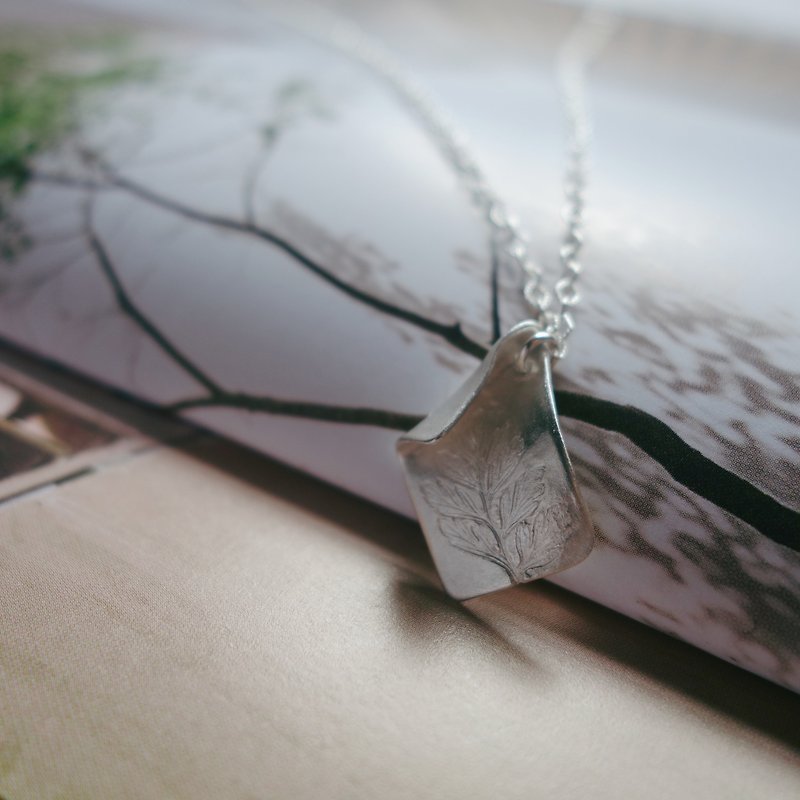 999 sterling silver [shade x book shade B] handmade necklace pendant - สร้อยคอ - เงินแท้ สีเงิน