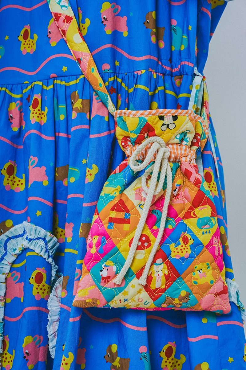 昭和小玩具 愛心衍縫 彩色錦囊小包包 - 側背包/斜背包 - 棉．麻 多色