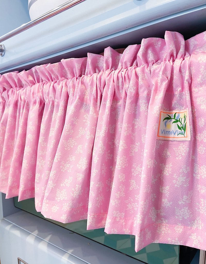 Ailee Vivid Pink Short Curtain - ตกแต่งผนัง - ผ้าฝ้าย/ผ้าลินิน 