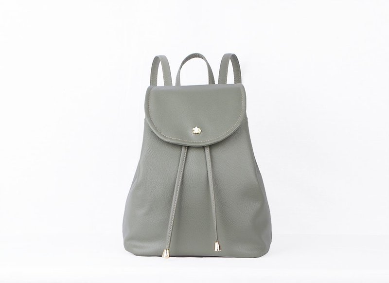 Taiwan Original/CLM Vegan Leather/Classic Backpack_Amber Green - กระเป๋าแมสเซนเจอร์ - วัสดุกันนำ้ สีเขียว