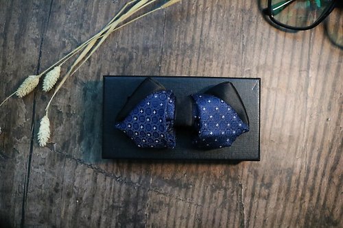 小可愛和小領帶 蓝黑配色复古花纹八字结婚礼宴会领结