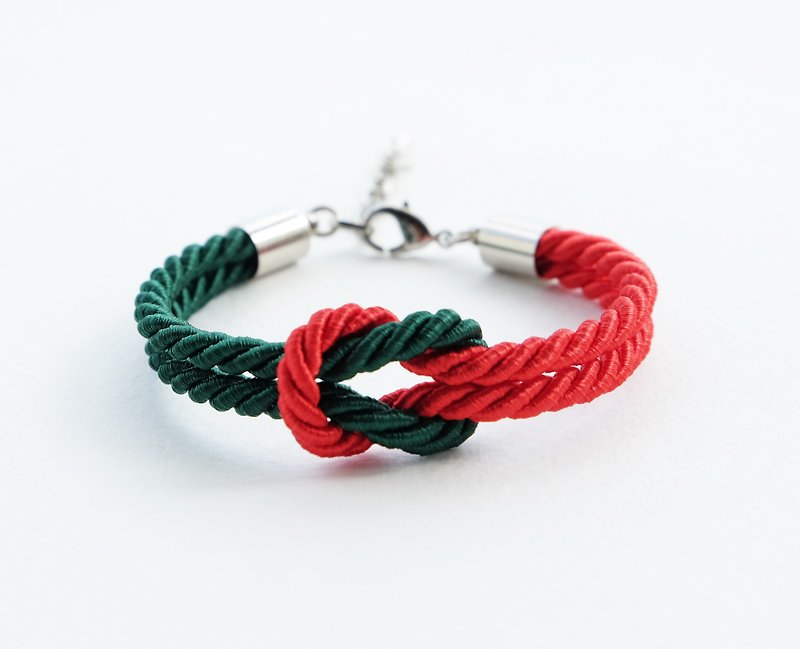 Christmas gift collection , Red/White knot rope bracelet - สร้อยข้อมือ - วัสดุอื่นๆ สีเขียว