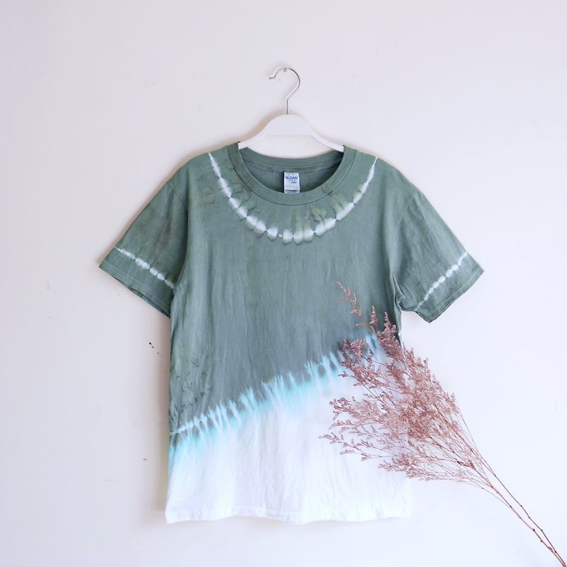 Matcha | Tie dye/T-shirt/Garment/Custom size/Men/Women - เสื้อยืดผู้หญิง - ผ้าฝ้าย/ผ้าลินิน สีเขียว