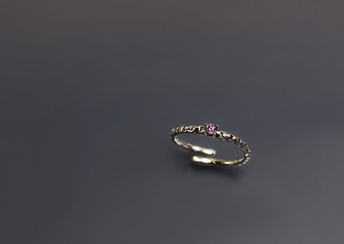 Maple jewelry design 小品系列-細鍊紫寶石925銀開口戒