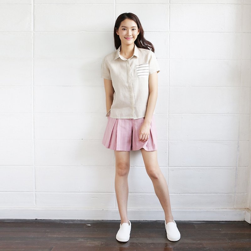 Linen Short Sleeve Shirts with Brown Stripes Pocket Natural Color - เสื้อเชิ้ตผู้หญิง - ผ้าฝ้าย/ผ้าลินิน สีเทา