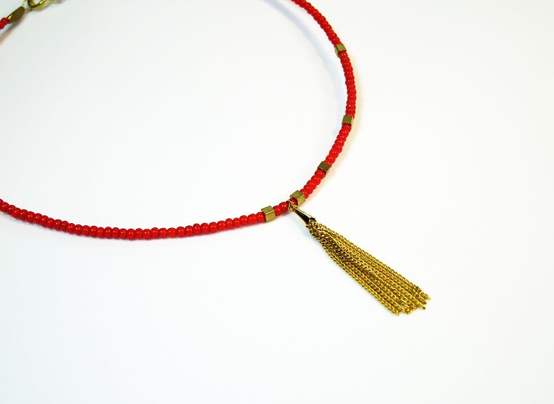 Hung Shui tassel necklace - สร้อยคอ - โลหะ สีแดง