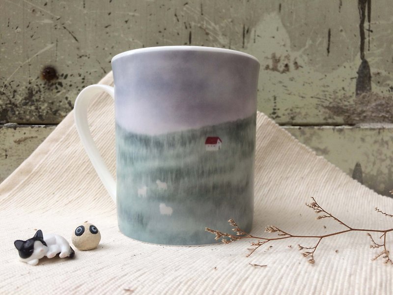 Bone China Mug - Mist Grassland - Mugs - Porcelain Silver