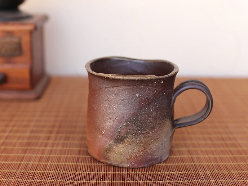 Bizenyaki coffee cup c 3 - 049 - Mugs - Pottery Brown
