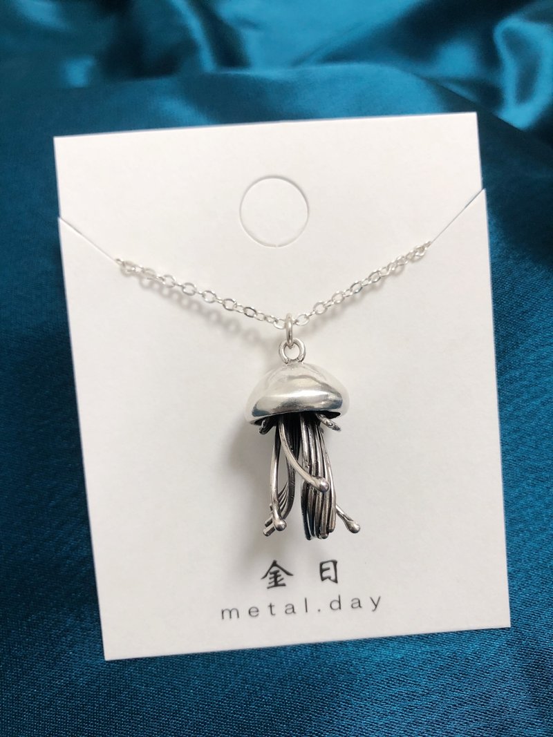 S925 Jellyfish necklace - สร้อยคอ - เงินแท้ สีเงิน