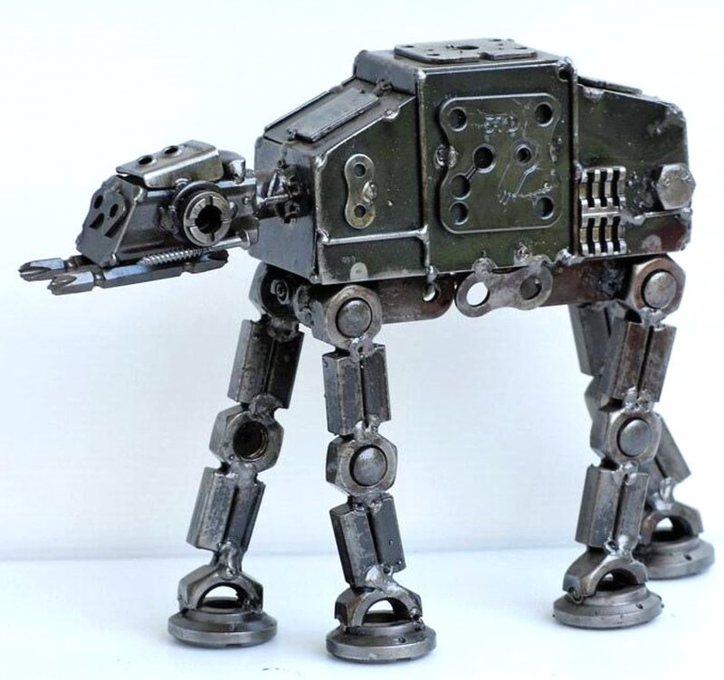 One-Of-A-Kind Gift, Spaceship Scrap metal sculpture, Gift for Dad, Birthday Gift - 擺飾/家飾品 - 其他金屬 