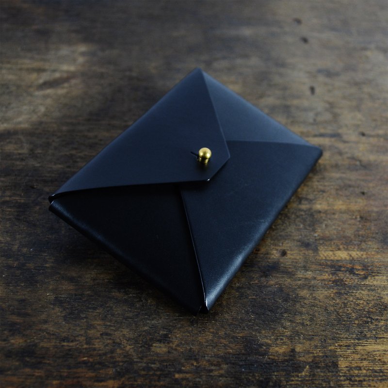 真皮 名片夾/名片盒 黑色 - 【聖誕交換禮物】義大利協會認証植鞣革黑色手作信封式卡片夾/名