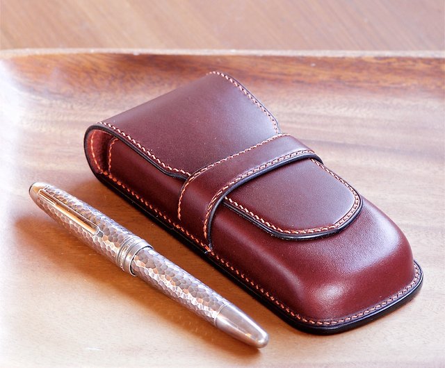Fountain pen case with strap - Shop leather-products yoshii Pencil Cases -  Pinkoi