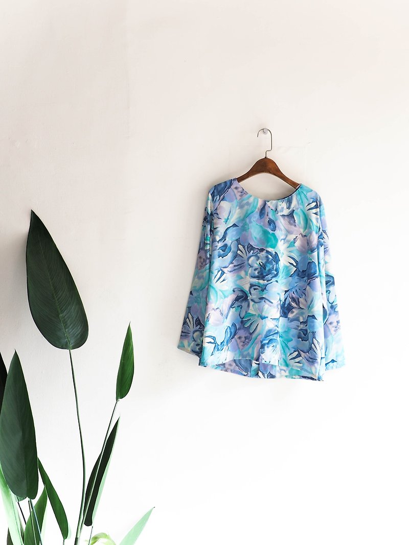 Heshui Mountain - Kaohsiung Water Blue Waves Sunrays Daylight Antique Sense Spinning Shirt Shirts shirt oversize vintage - Women's Shirts - Polyester Blue