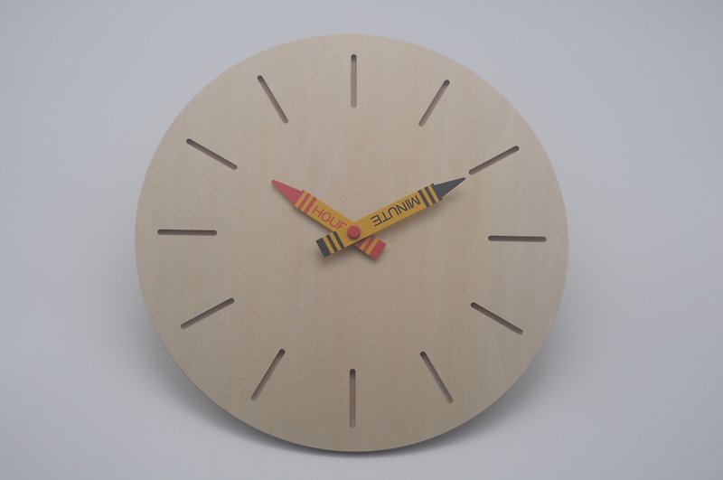 ラウンドスタディクレヨン回転式デジタルウォールクロックスケールサイレントクロック（木工）ウッドカラー - 時計 - 木製 ホワイト
