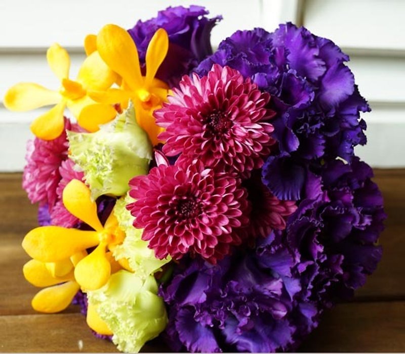 客製新娘捧花胸花手腕花設計(富麗風格) - 乾花/永生花 - 植物．花 紫色