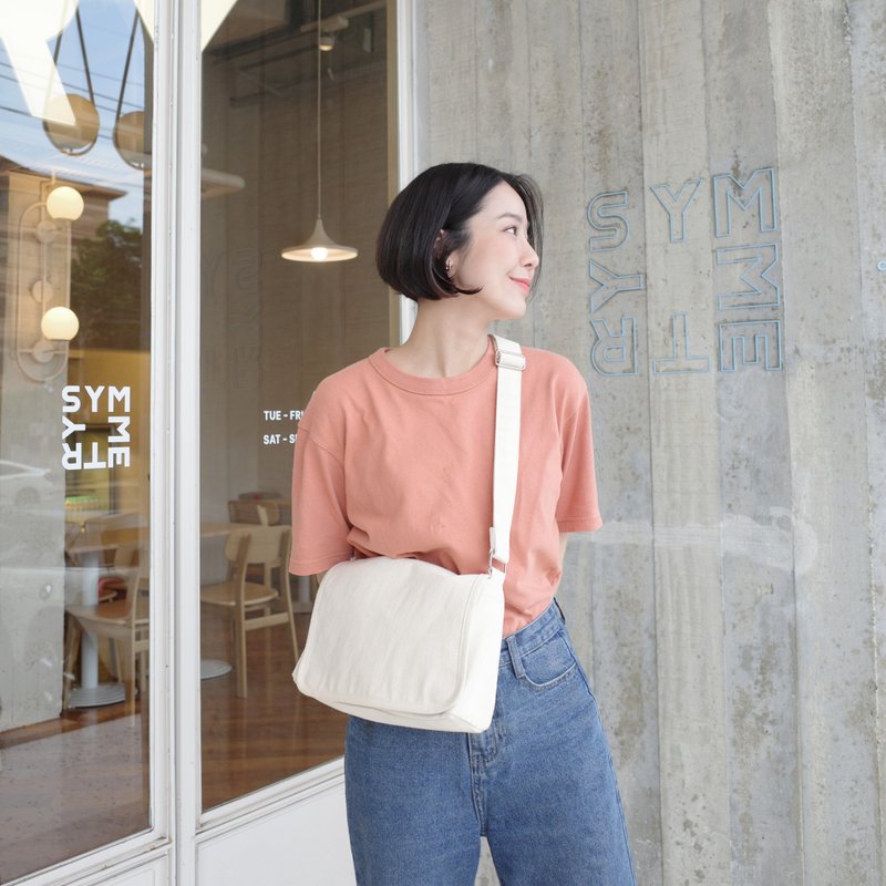 Midi crossbody bag -  White massenger bag WHITEOAKFACTORY Canvas jeans - กระเป๋าแมสเซนเจอร์ - ผ้าฝ้าย/ผ้าลินิน ขาว