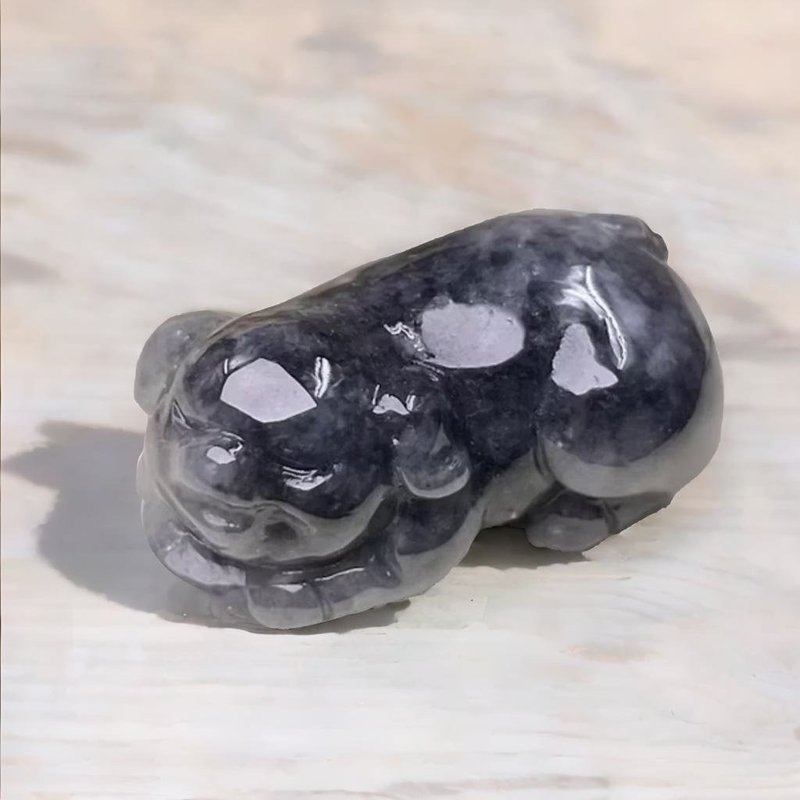 烏雞翡翠小豬 | 天然緬甸玉A貨翡翠 | 送禮 - 擺飾/家飾品 - 玉石 黑色